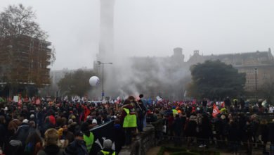 Photo of Grève générale : Le tournant redouté jeudi matin s’est confirmé dans l’après-midi à Lille où plus de 15.000 manifestants ont défilé